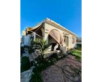 Venta - Villa-Chalet - Torrevieja - Aguas Nuevas