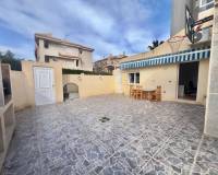 Venta - Villa-Chalet - Torrevieja - Aguas Nuevas