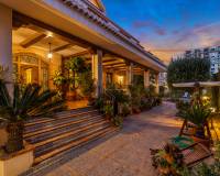 Venta - Villa-Chalet - Torrevieja - La Veleta