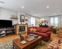 Venta - Villa-Chalet - Torrevieja - La Veleta