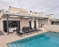 Venta - Villa-Chalet - Torrevieja - Los Balcones