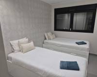 Venta - Villa-Chalet - Torrevieja - Los Balcones