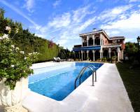 Venta - Villa-Chalet - Torrevieja