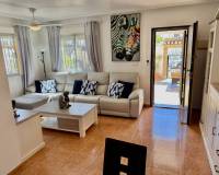 Venta - Villa-Chalet - Vistabella Golf - Vistabella