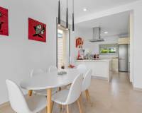 Venta - Villa-Chalet - Vistabella Golf