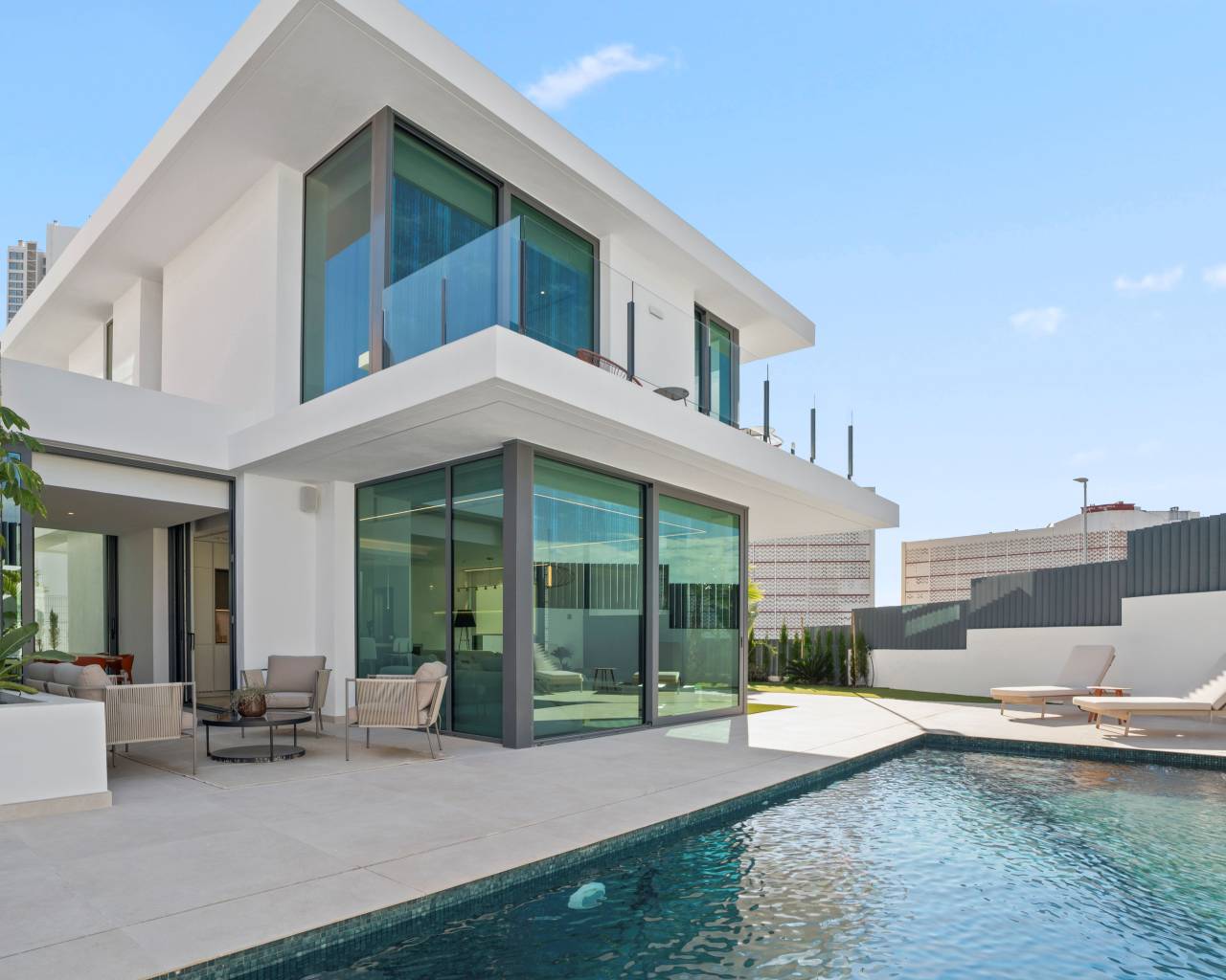 Villa-Chalet - Nueva construcción  - Benidorm - Benidorm