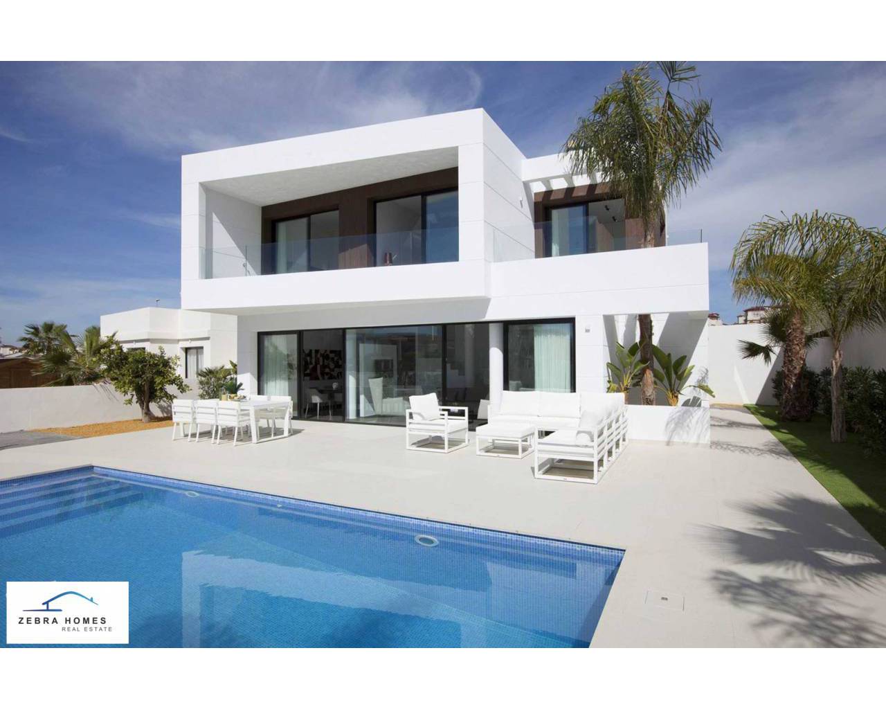 Villa-Chalet - Nueva construcción  - Ciudad Quesada - ZH0055