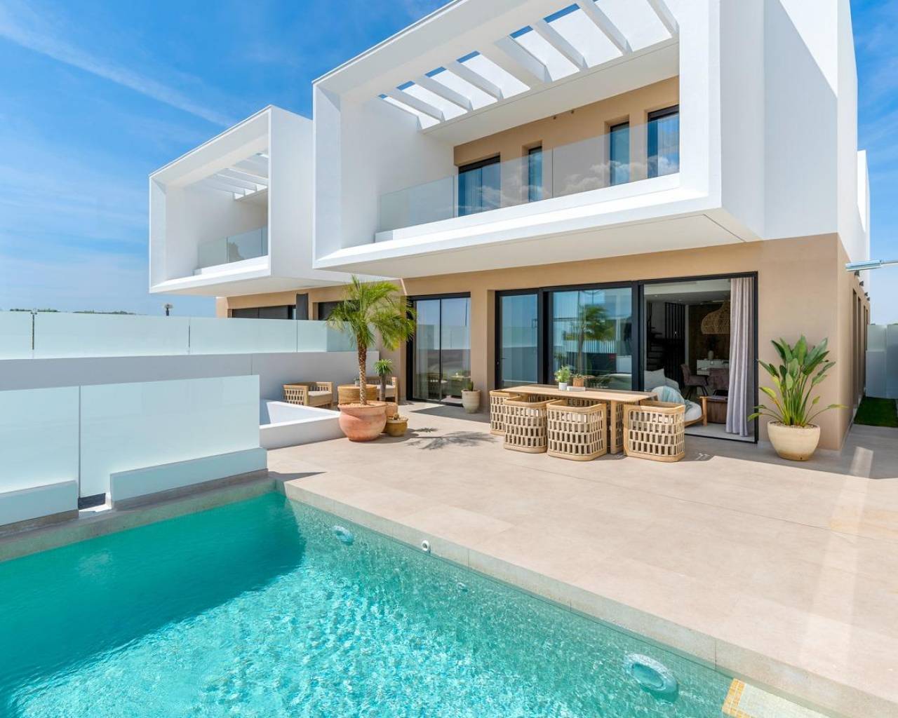 Villa-Chalet - Nueva construcción  - Dolores - Sector 3