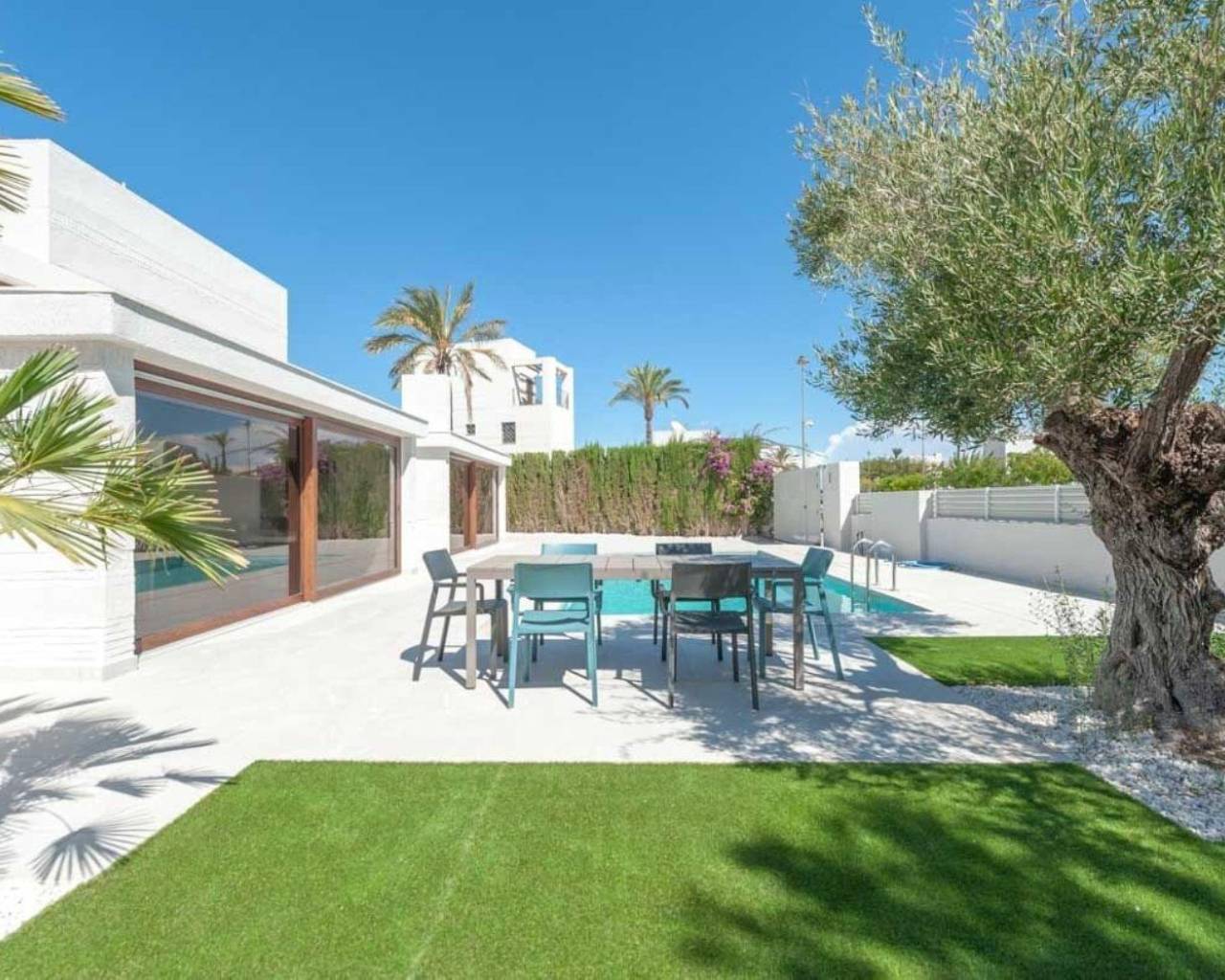 Villa-Chalet - Nueva construcción  - Peraleja Golf - Peraleja Golf