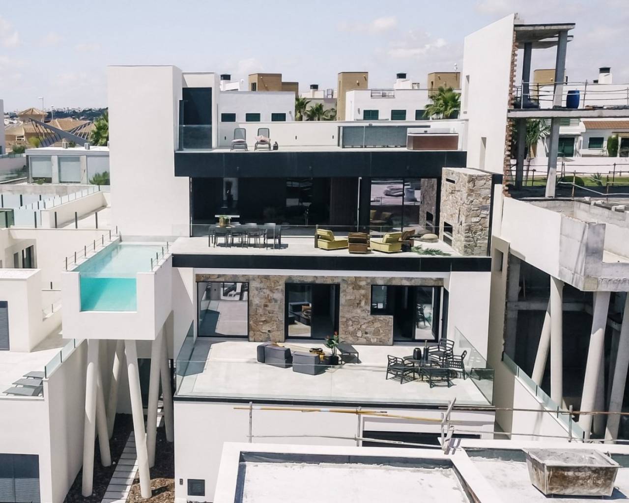 Villa-Chalet - Nueva construcción  - Rojales - NBZH-42569