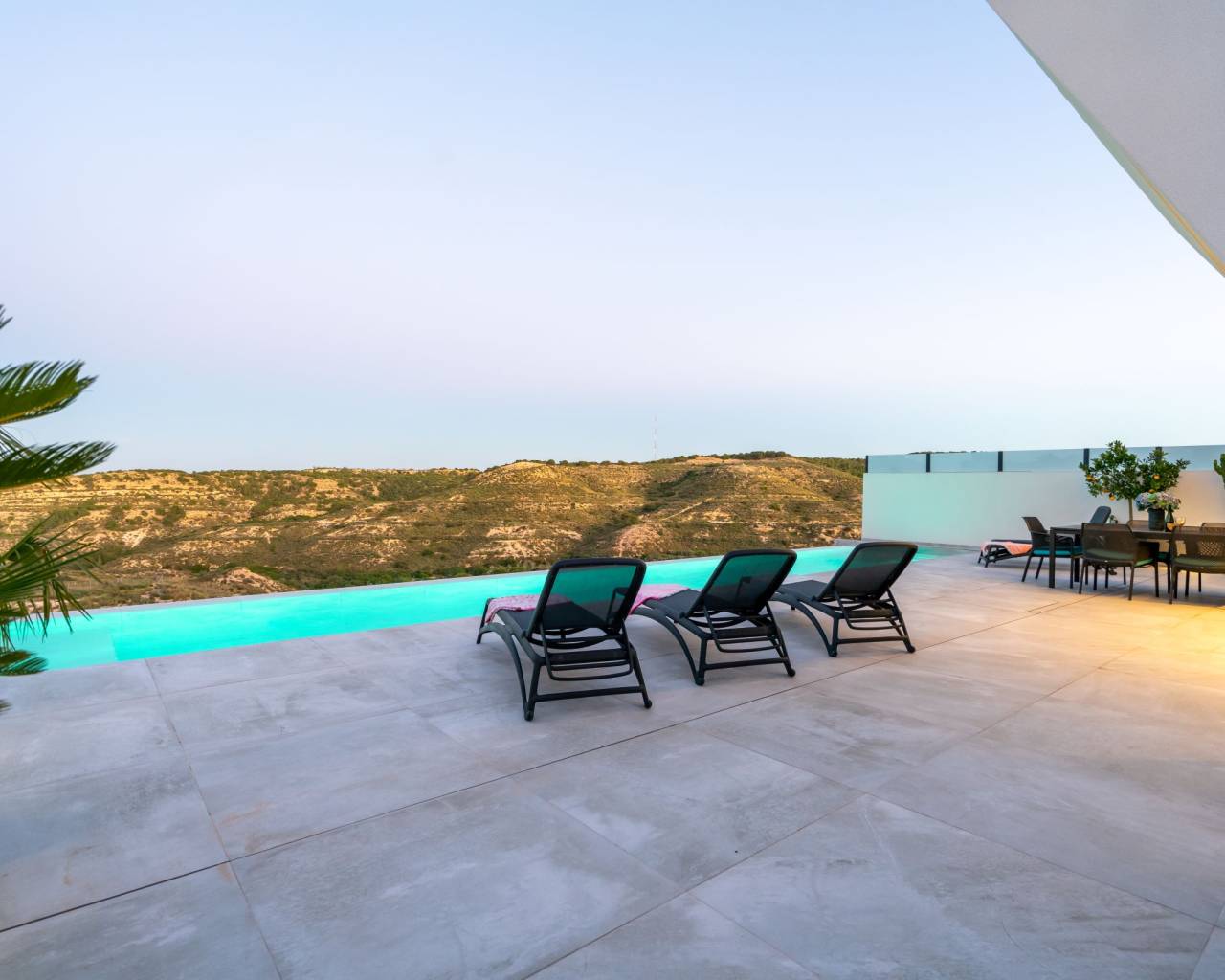 Villa-Chalet - Nueva construcción  - Rojales - Rojales