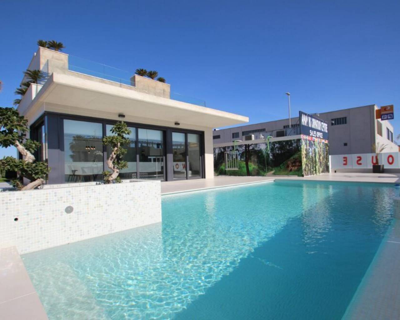 Villa-Chalet - Nueva construcción  - San Miguel de Salinas - NB-60642
