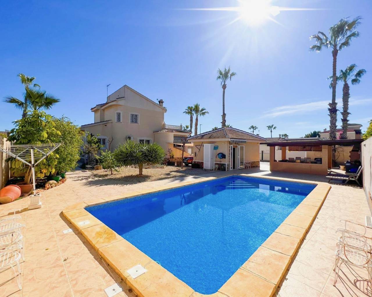 Villa-Chalet - Venta - Ciudad Quesada - C1ZH-59307