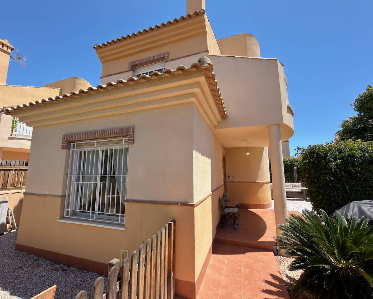 Villa-Chalet - Venta - Ciudad Quesada - C1ZH-71968