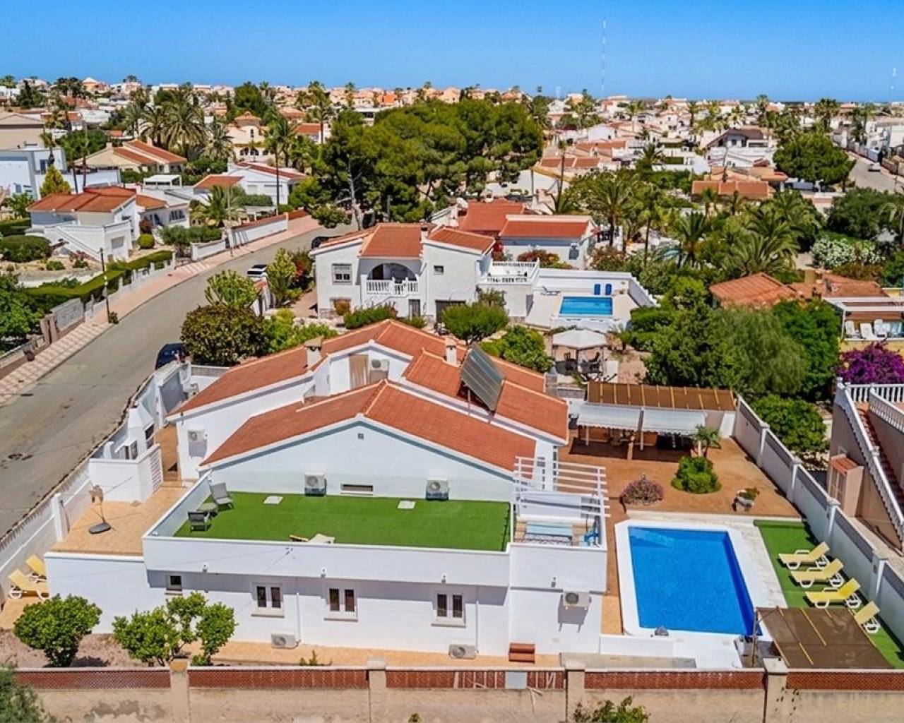 Villa-Chalet - Venta - Ciudad Quesada - Costa Blanca