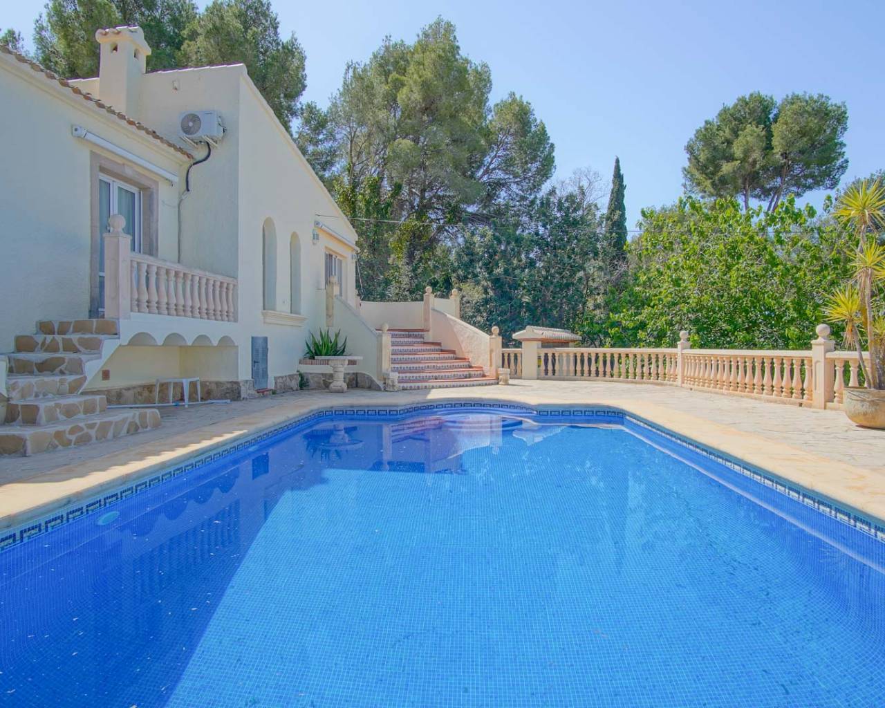 Villa-Chalet - Venta - Jávea - Rafalet