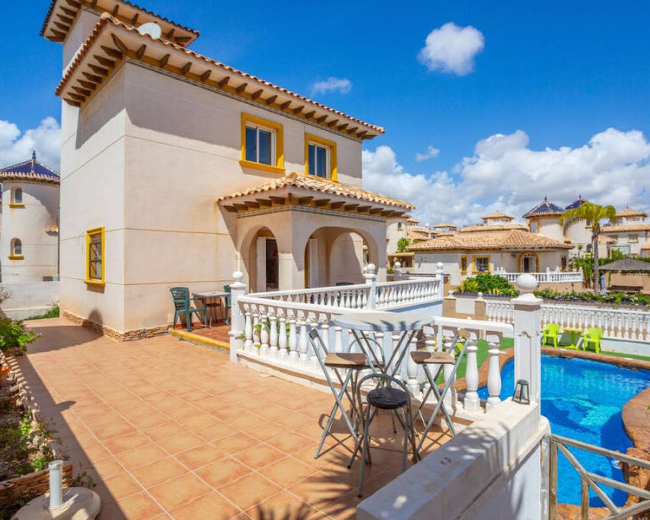 Villa-Chalet - Venta - La Zenia - La Zenia