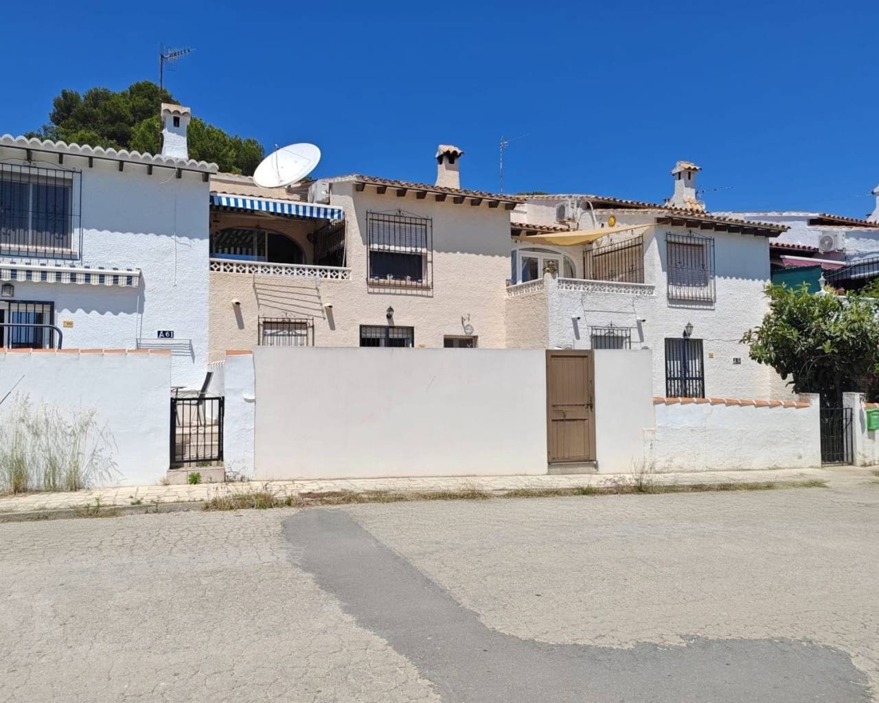 Villa-Chalet - Venta - Moraira - La Sabatera