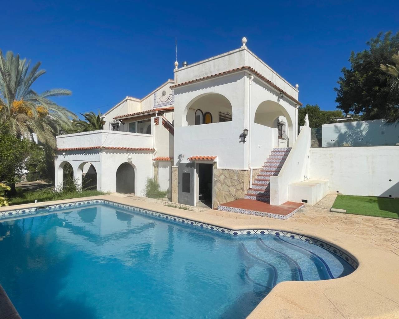 Villa-Chalet - Venta - Moraira - Pinar de l'Advocat