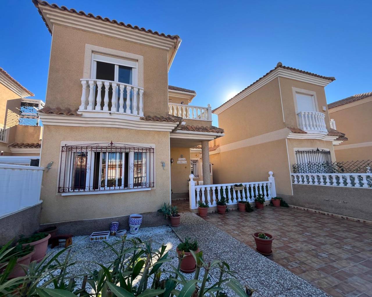 Villa-Chalet - Venta - Playa Flamenca - Orihuela Costa