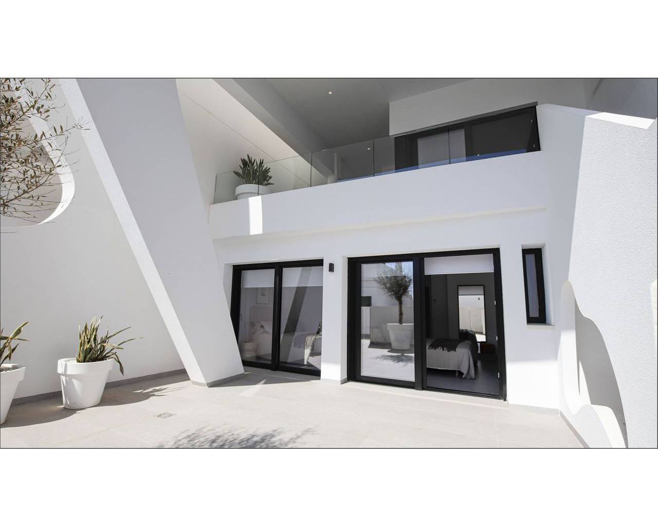 Villa - New Build - Guardamar Del Segura - ZH0378