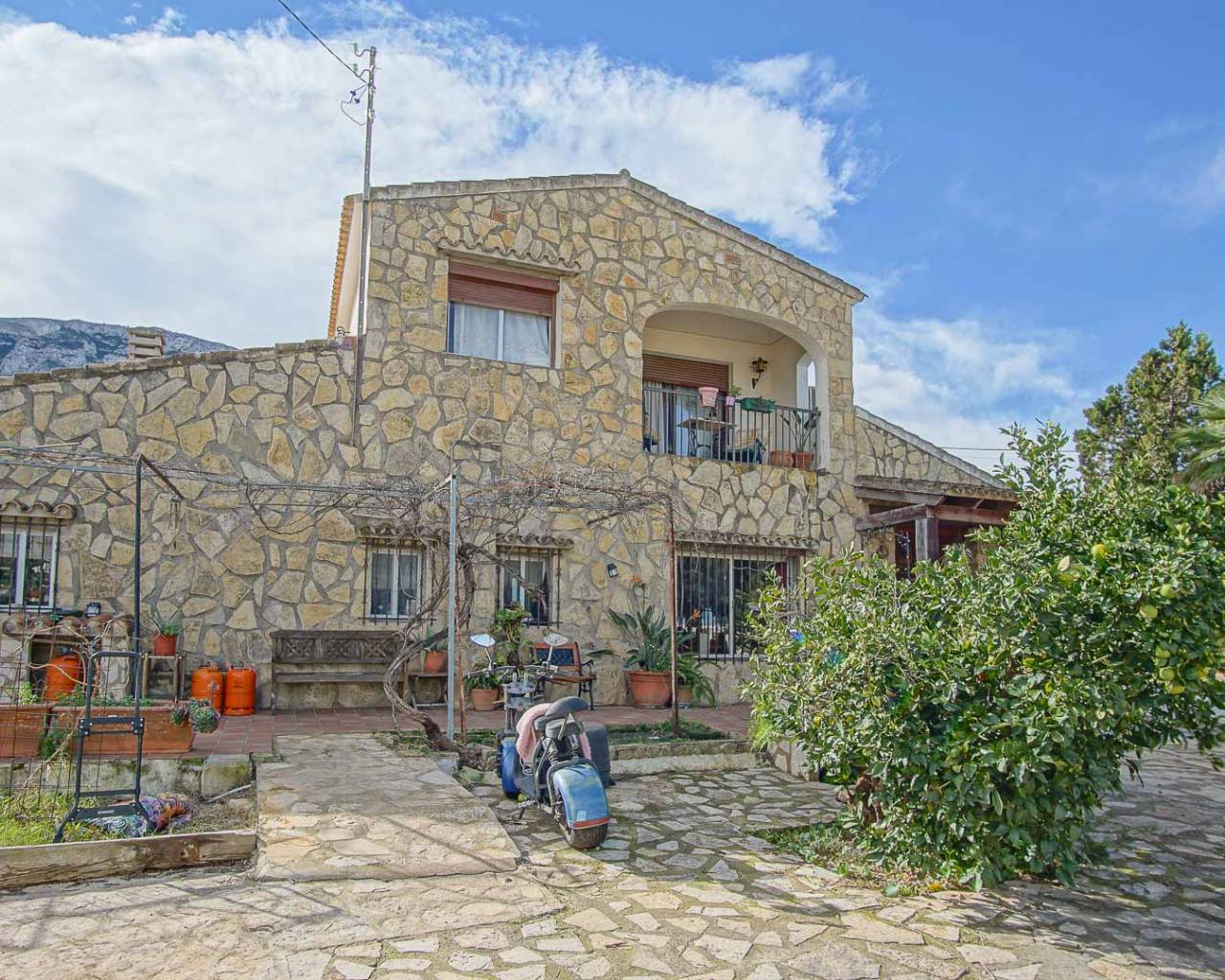 Villa - Resale - Denia - Dénia