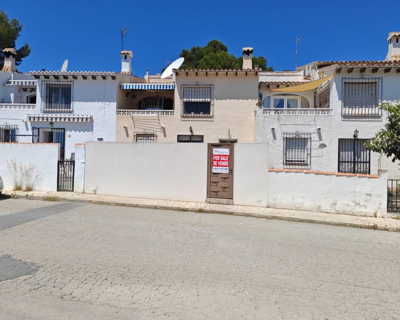 Villa - Resale - Moraira - C15ZH-21577