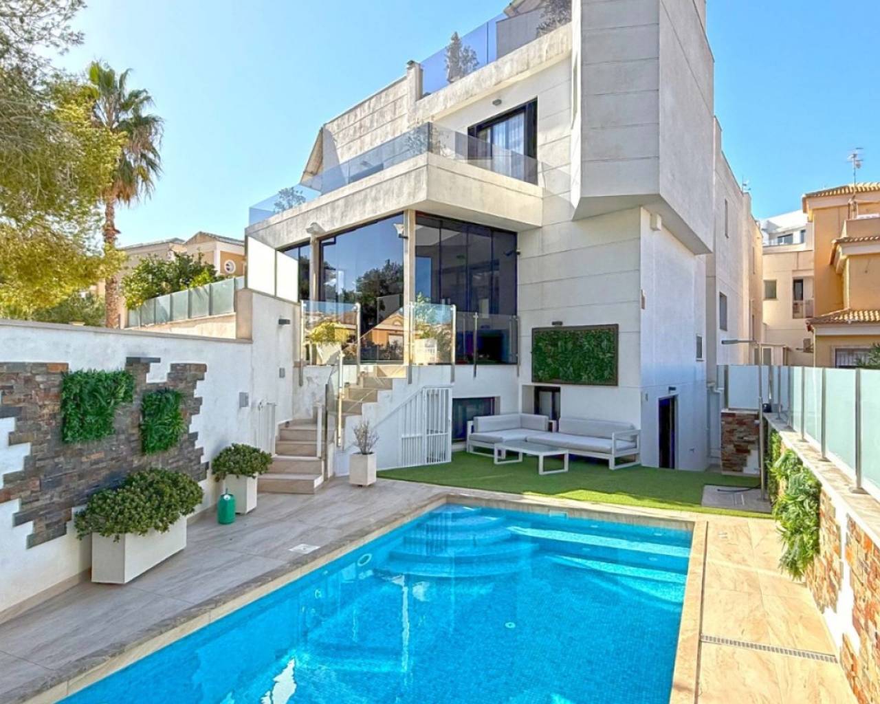 Villa - Resale - Orihuela Costa - C10ZH-21874
