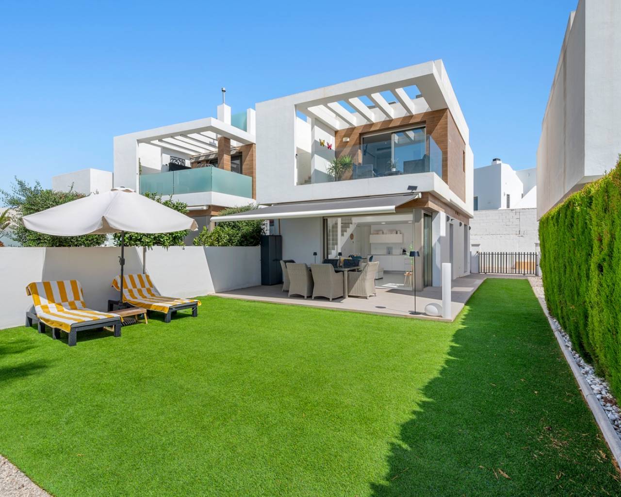 Villa - Resale - Orihuela Costa - Villamartín