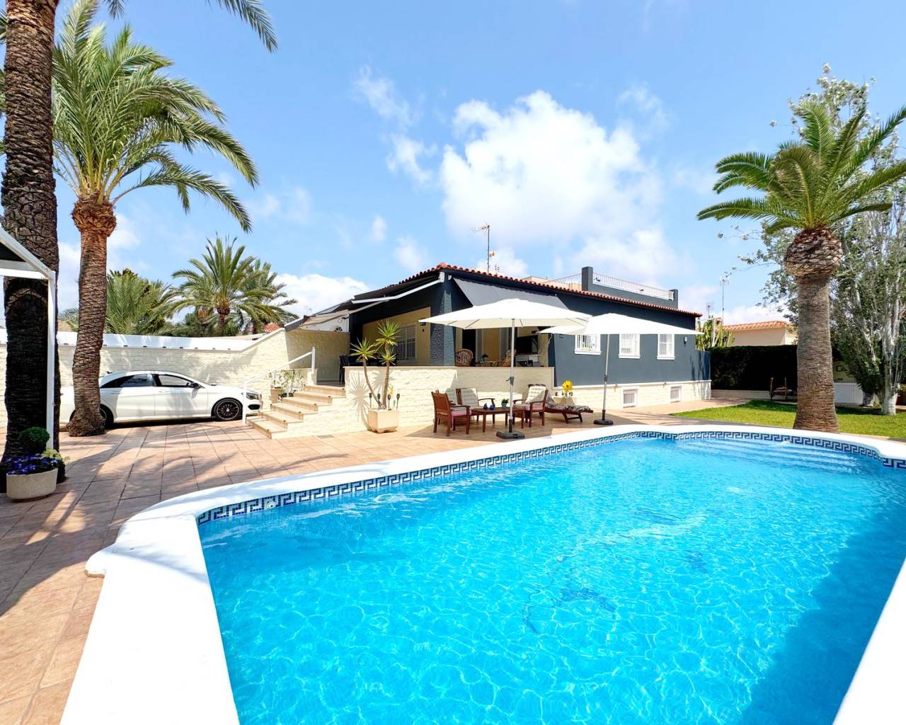 Villa - Resale - Torrevieja - Rocio del Mar