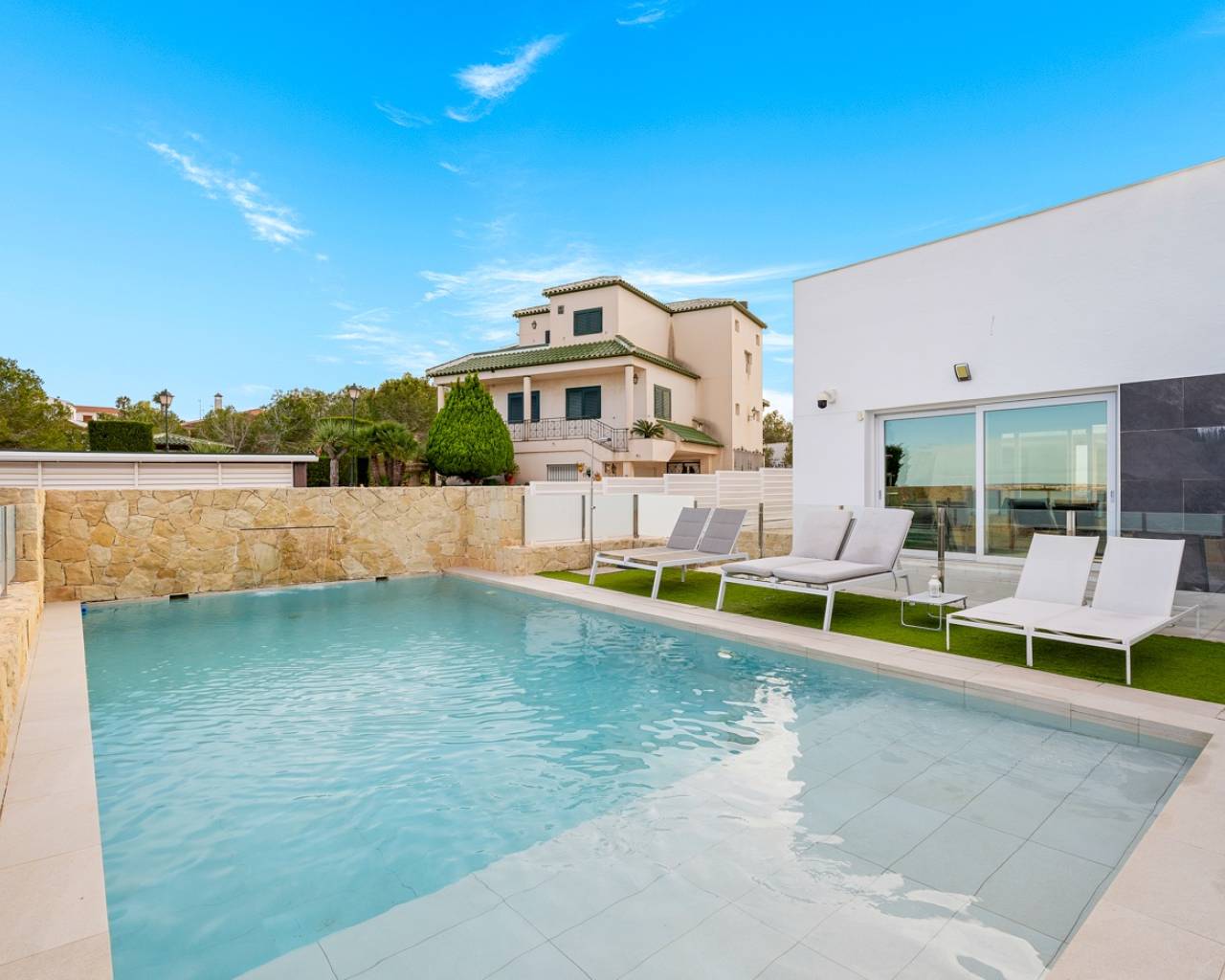 Villa - Wederverkoop - Algorfa - C7ZH-39295