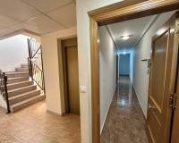 Wederverkoop - Apartment - Jacarilla - pueblo