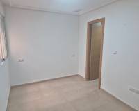 Wederverkoop - Apartment - Torrevieja - Puerto Deportivo Marina Salinas