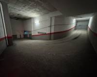 Wederverkoop - Garage - Torrevieja - Centro