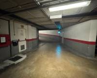 Wederverkoop - Garage - Torrevieja - Centro