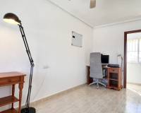 Wederverkoop - Townhouse - Torrevieja - La Siesta - El Salado -  Torreta