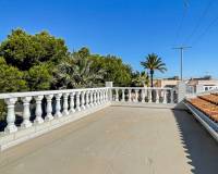 Wederverkoop - Townhouse - Torrevieja - La Siesta - El Salado -  Torreta