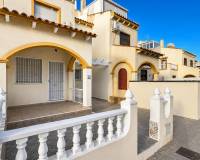 Wederverkoop - Villa - Orihuela Costa - Los Almendros