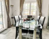 Wederverkoop - Villa - Orihuela Costa - Los Dolses