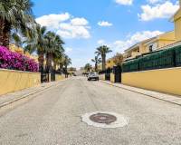 Wederverkoop - Villa - Orihuela Costa - Los Dolses