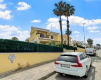 Wederverkoop - Villa - Orihuela Costa - Los Dolses