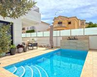 Wederverkoop - Villa - Orihuela Costa - Villamartin