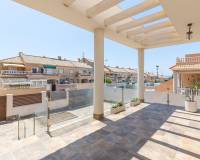 Wederverkoop - Villa - Torrevieja - Aguas Nuevas
