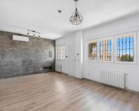 Wederverkoop - Villa - Torrevieja - Aguas Nuevas