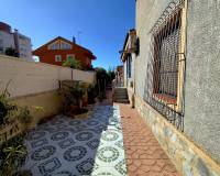 Wederverkoop - Villa - Torrevieja - Nueva Torrevieja