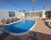 Wederverkoop - Villa - Torrevieja - San Luis