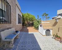 Wederverkoop - Villa - Torrevieja - Torre La Mata