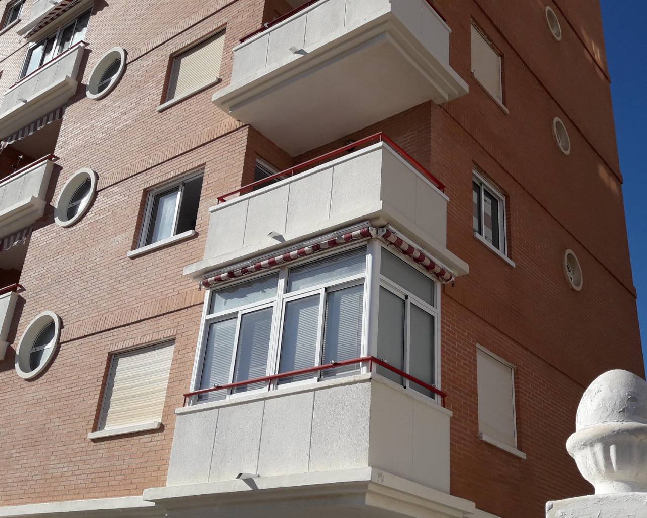 Resale - Apartment * Flat - Torrevieja